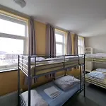 Auberge de jeunesse &
