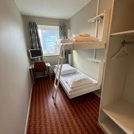 Hostel & *