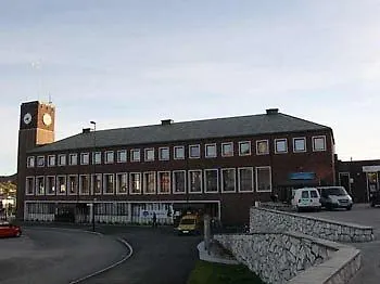 & Hostel *