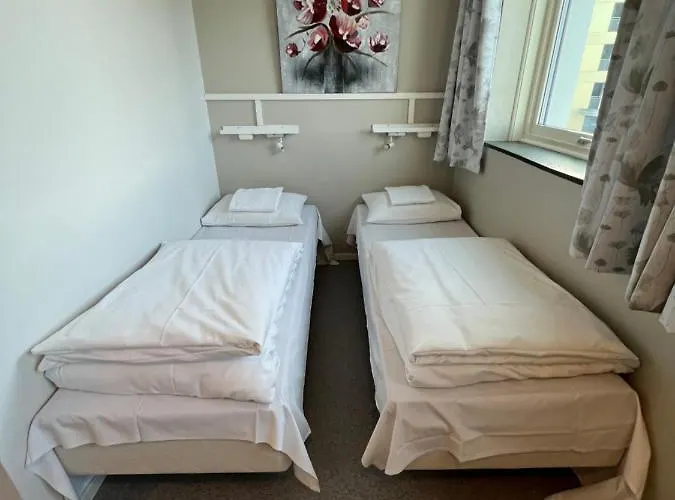 & Hostel Μπόντο